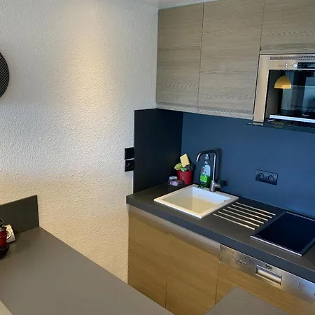 Secured Parc Velusine With Private Parking, Terrace, Pools And Tennis Courts. Apartment Antibes